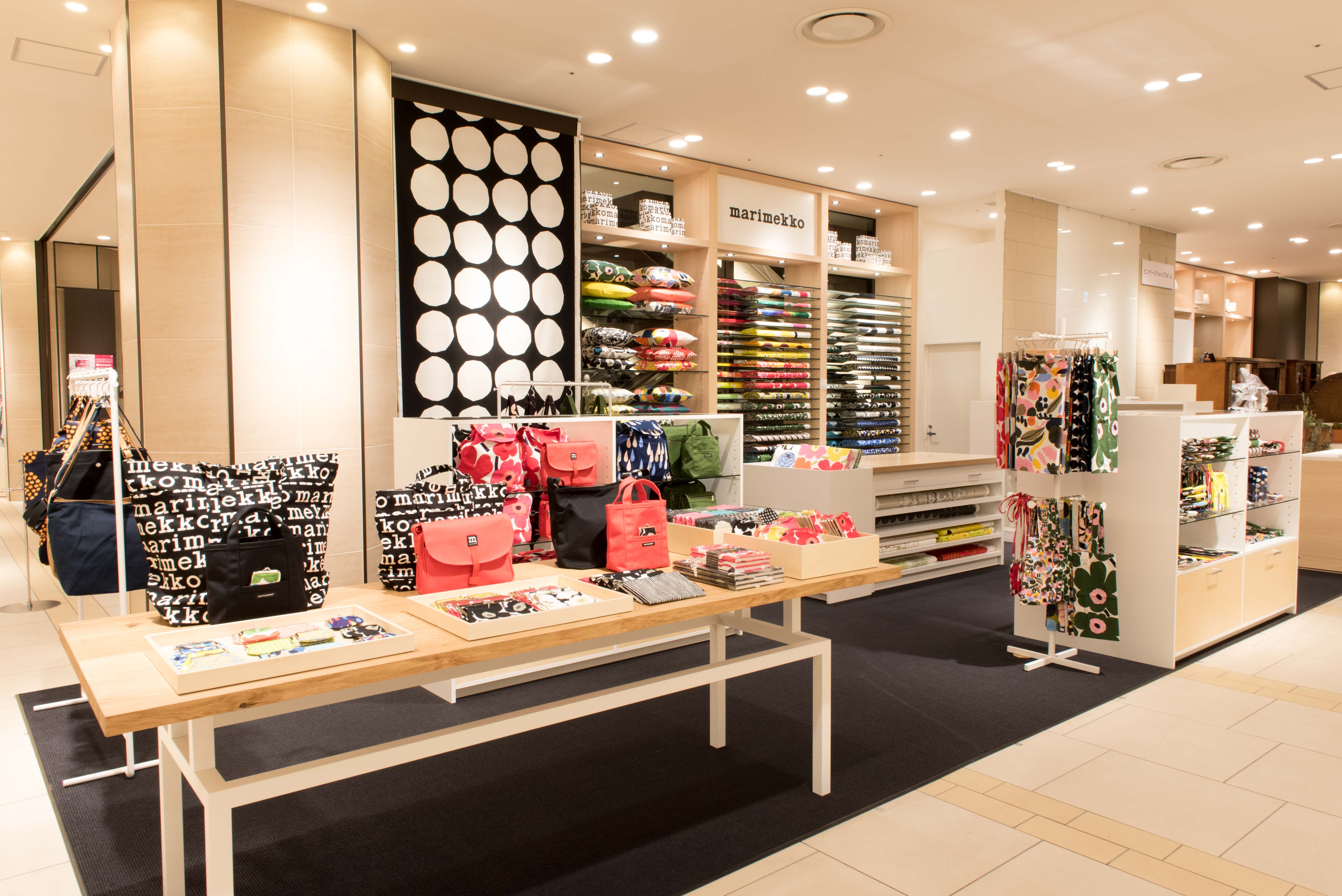 Marimekko 阪急うめだ本店 東海 近畿 ショップリスト Marimekko マリメッコ 日本公式オンラインストア